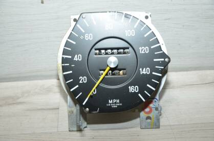 Licznik zegary wskaźniki prędkościomierz Mercedes w107 107  R107 SL SLC