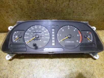 Licznik zegar prędkościomierz Toyota Land Cruiser J9 90 95 3.0TD automat 1KZ-TE