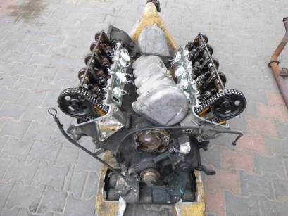 silnik Mercedes  w107 SLC  r107 SL w117 4.5 V8 117.982