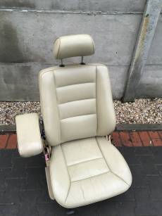 Fotel skóra lewy podłokietnik Mercedes w124 124 Coupe 91r.